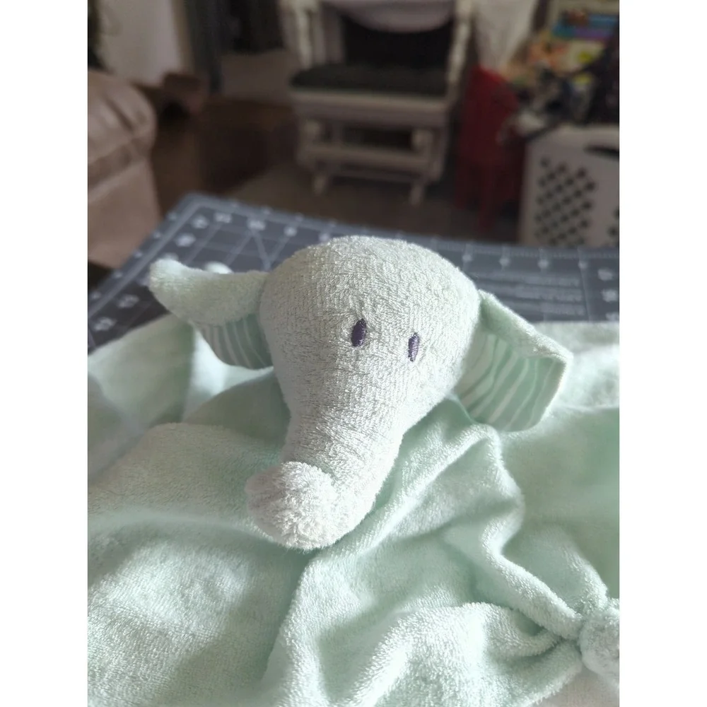 Under the Nile Organic White/Pale Green Elephant Lovey Security Toy